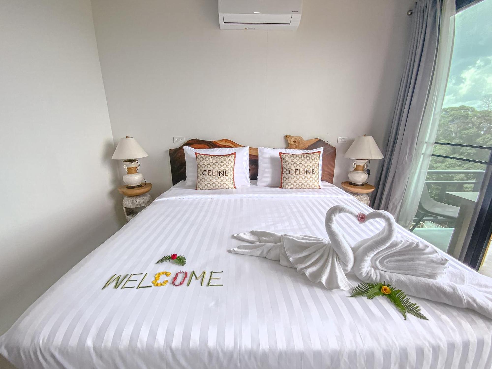 Samet Nangshe Goodview Hotel Takua Thung Eksteriør billede